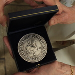 La médaille de la Ville d'Arles pour deux Artisans